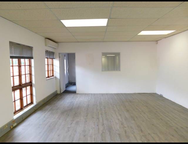 174M² BUILDING TO LET IN RANDBURG CENTRAL